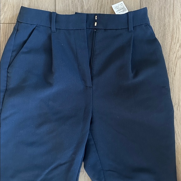 Abercrombie & Fitch Tailored Pants - Picture 2 of 5